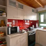 House By The Sea * איגיו