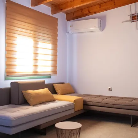 Сasa de vacaciones House By The Sea Egio