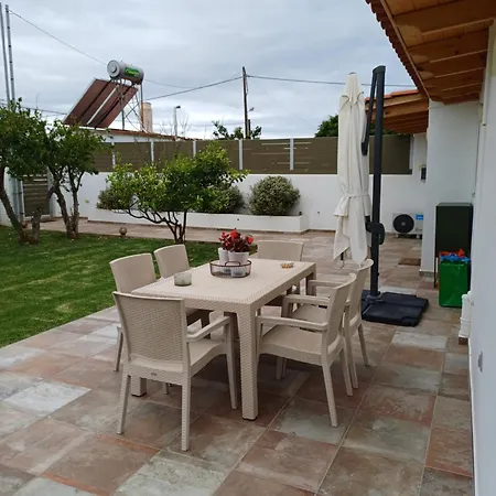 Casa vacanze House By The Sea Aigio