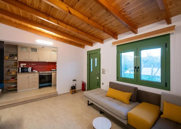 House By The Sea * Aígio